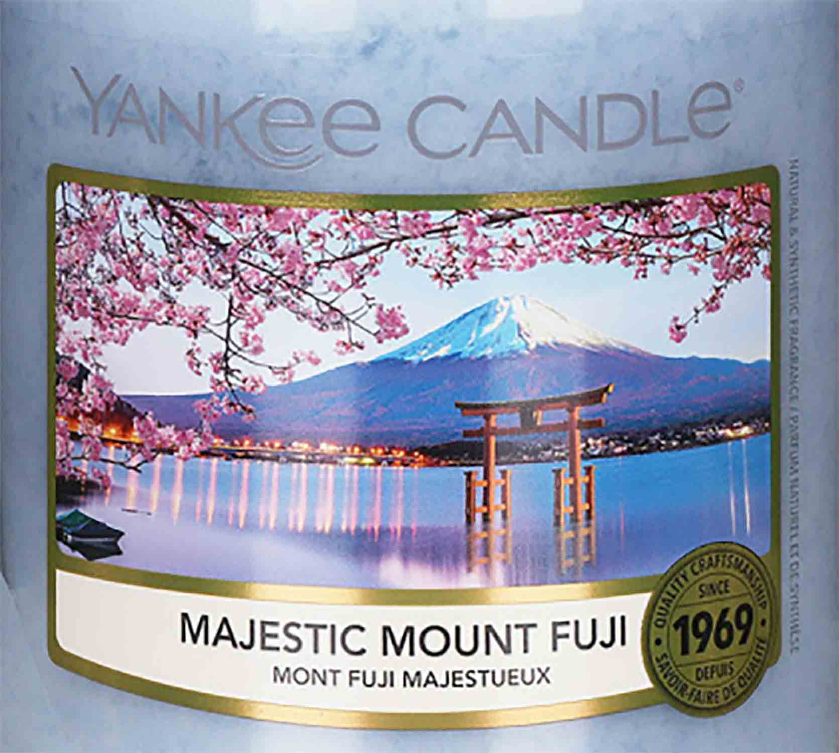 Majestic Mount Fuji 2022 Yankee Candle 22 g - Crumble vosk