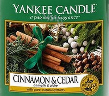 Yankee Candle Cinnamon and Cedar USA 22g - Crumble vosk
