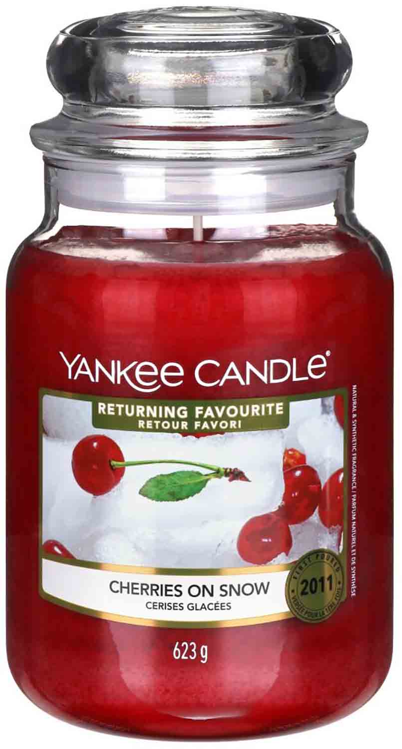 Yankee Candle Cherries On Snow 623 g vonná svíčka